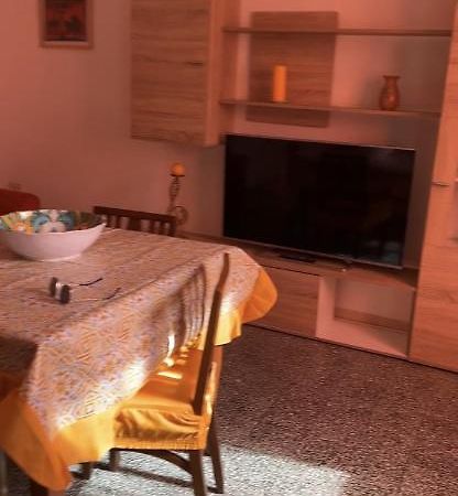 Apartamento Handy San Benedetto Bríndisi Exterior foto