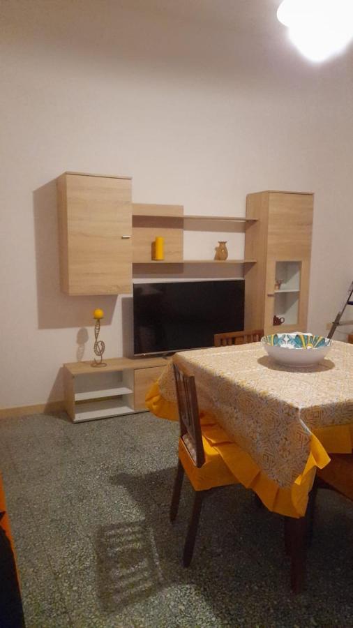 Apartamento Handy San Benedetto Bríndisi Exterior foto